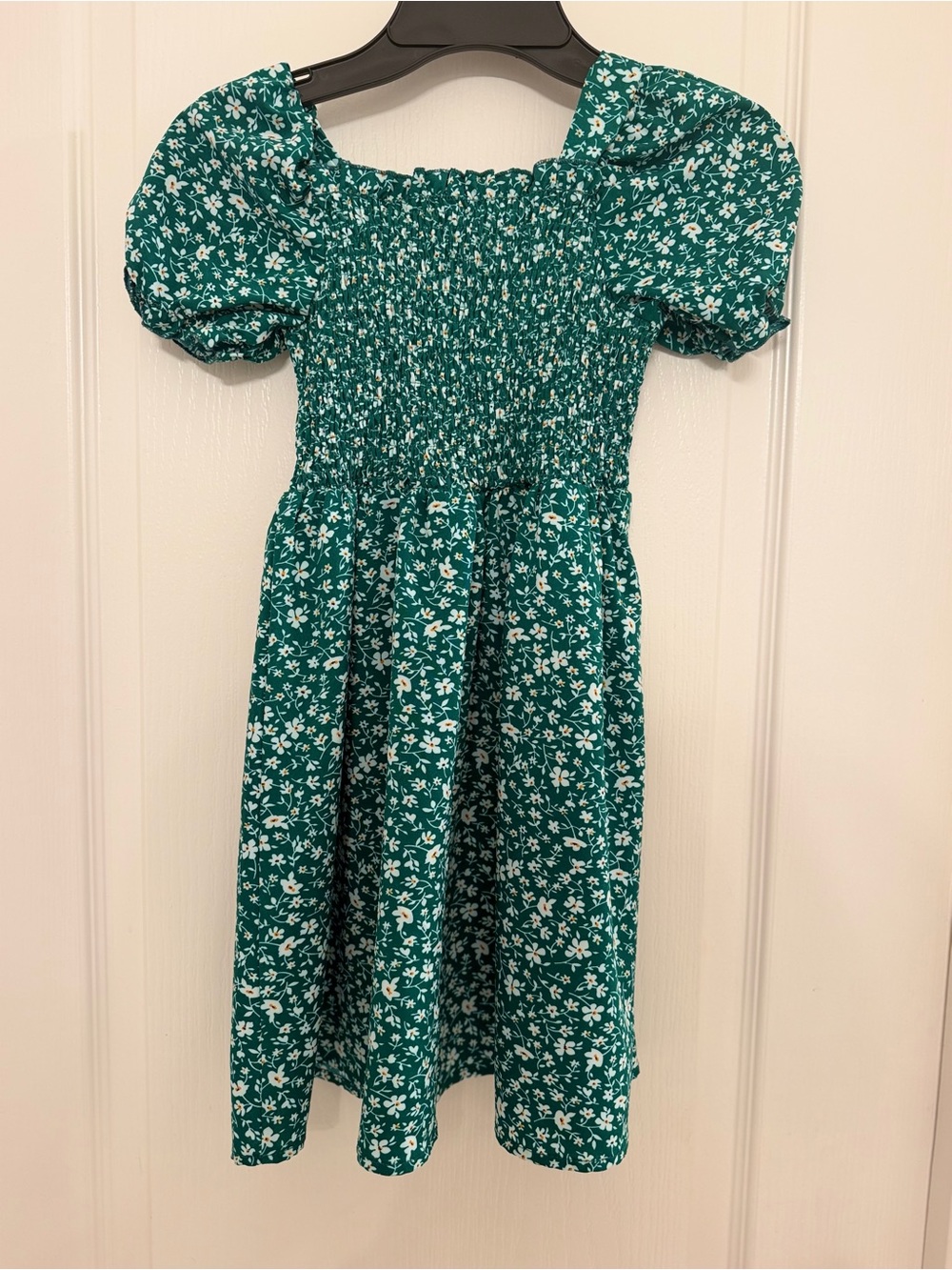 SHEIN Green Floral Smocked Puff-Sleeve Dress